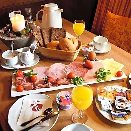 מלון Hotel- Restaurant Kerzan's