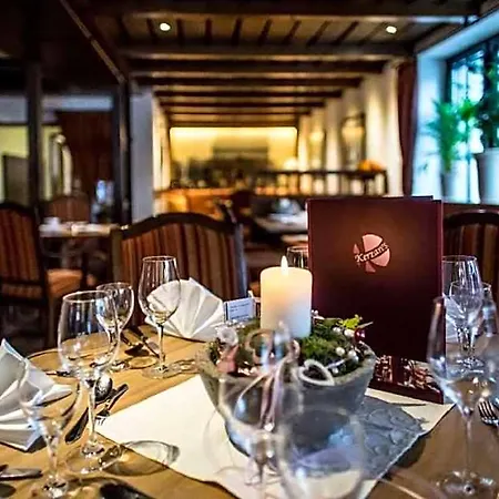 מלון Hotel- Restaurant Kerzan's
