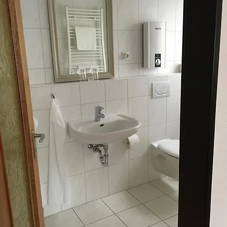 Hotel- Restaurant Kerzan's دورتموند