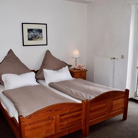 Hotel- Restaurant Kerzan´s 2* Dortmund